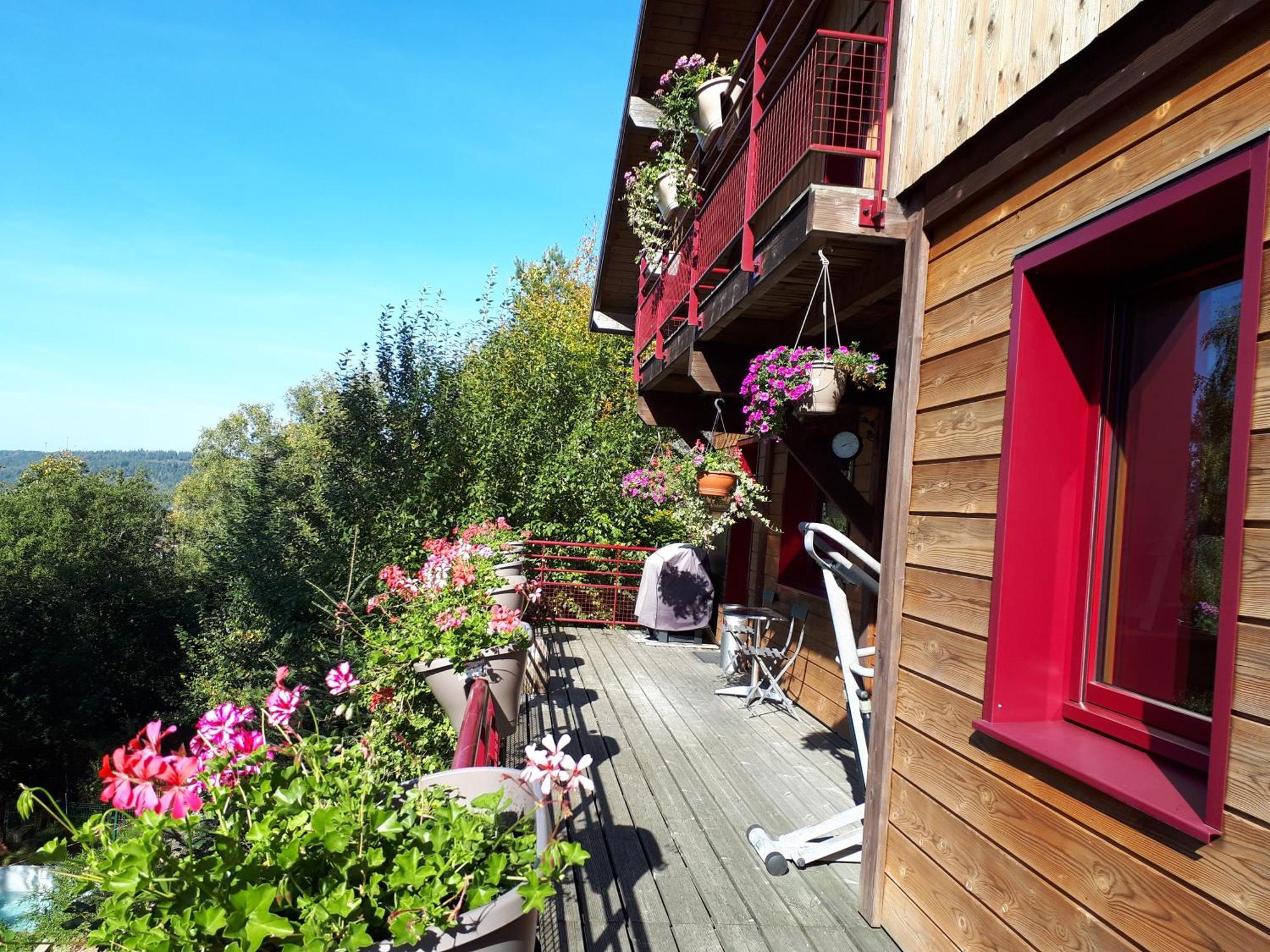 Chalet luxe 13 personnes SPA SAUNA VOSGES-GERARDMER Le Tholy Extérieur photo