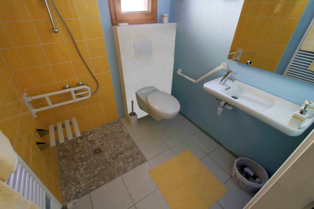 Chalet luxe 13 personnes SPA SAUNA VOSGES-GERARDMER Le Tholy Chambre photo